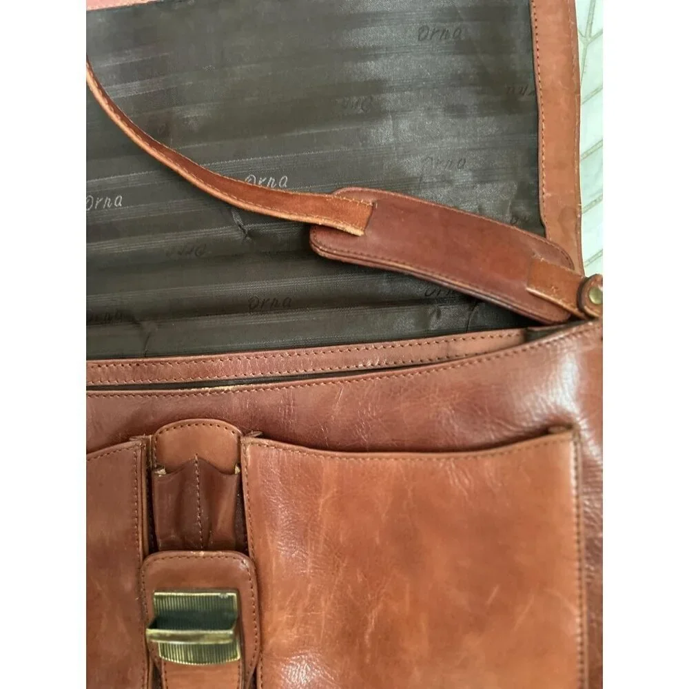 Vintage Orna Brown Leather Briefcase With Detachable Strap & Brass Hardware